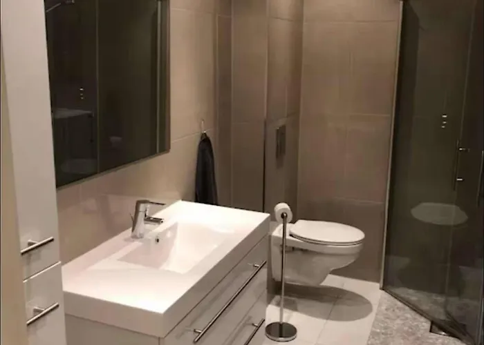 아파트 Moderne Midt I Bykjernen 1 베르겐