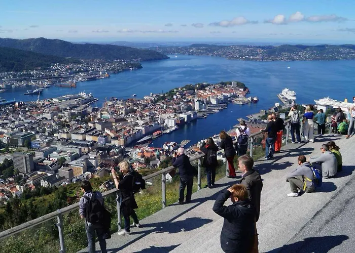 Moderne Midt I Bykjernen 1 Lägenhet